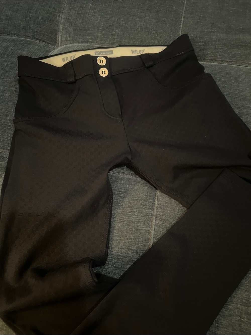 Freddy Black and Cream WR.UP® Labeled Activewear Tag